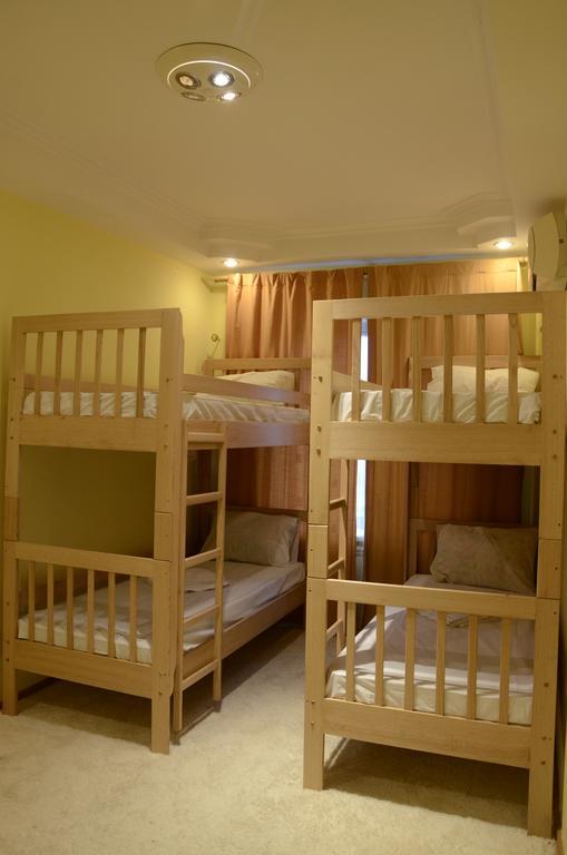 Like Hostel Киев Экстерьер фото